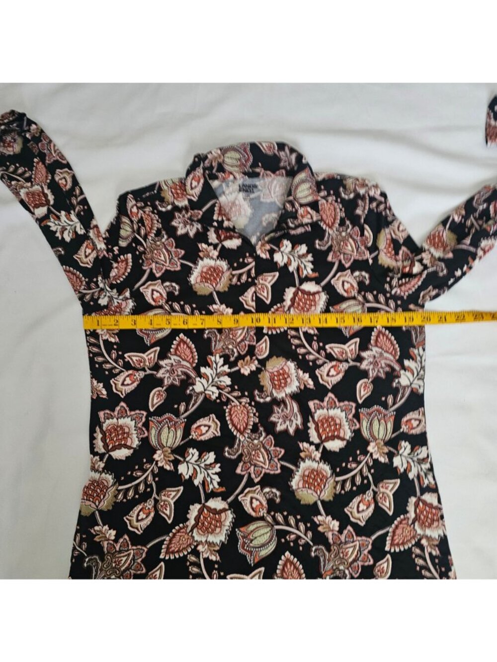Lands' End Black Floral Mock Neck Long Sleeve Swim Tunic Cover-Up Size M (10-12) - Picture 11 of 16